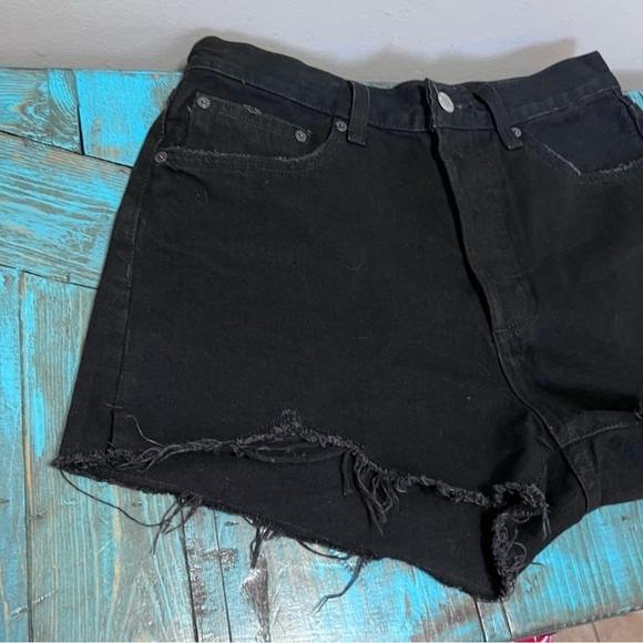 Aritzia Denim Forum The Yoko Short Black Size 27 Denim Casual - Picture 5 of 16